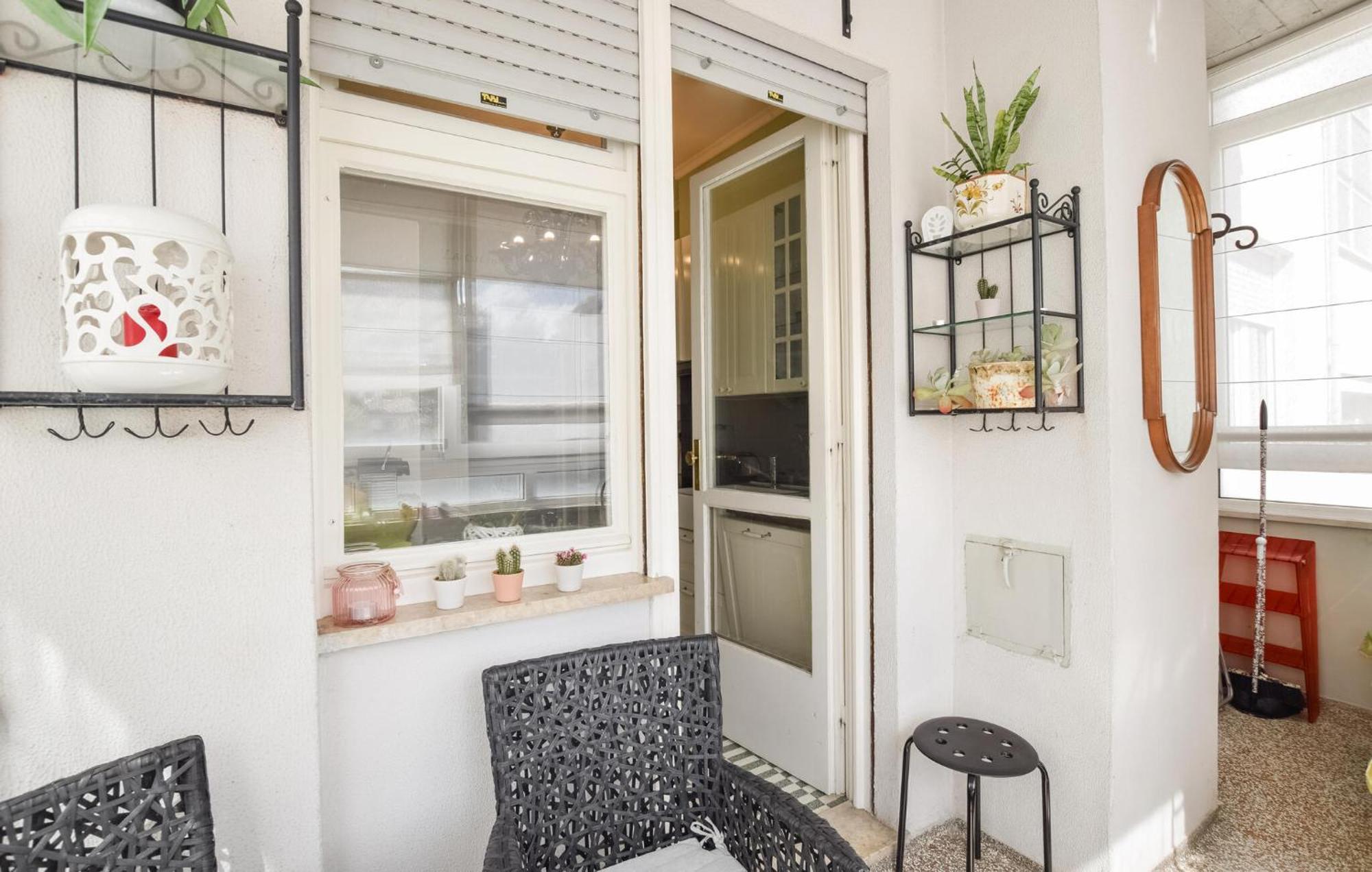 2 Bedroom Cozy Apartment In غوريزيا المظهر الخارجي الصورة